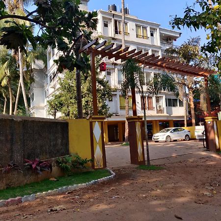 Luxury 2Bhk Apartment Near Calangute Baga Beach With Pool المظهر الخارجي الصورة