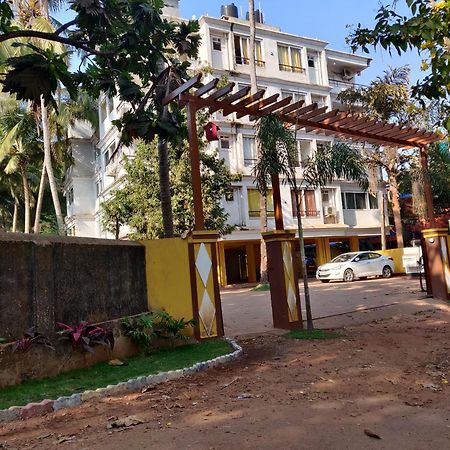 Luxury 2Bhk Apartment Near Calangute Baga Beach With Pool المظهر الخارجي الصورة